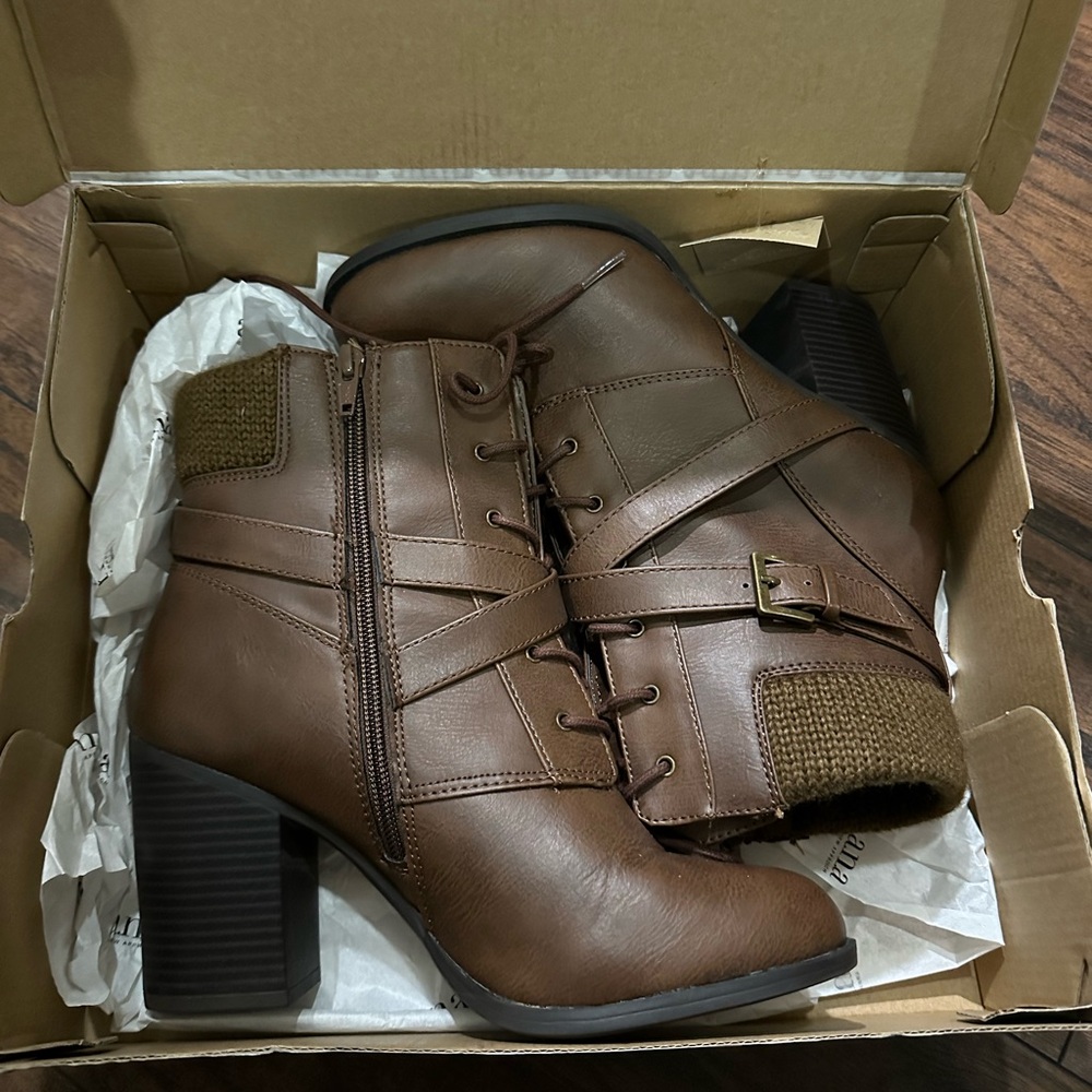 A.n.a Cognac Brown Heel Booties